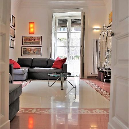 Suite Il Letto Sotto Il Tetto Catânia Exterior foto