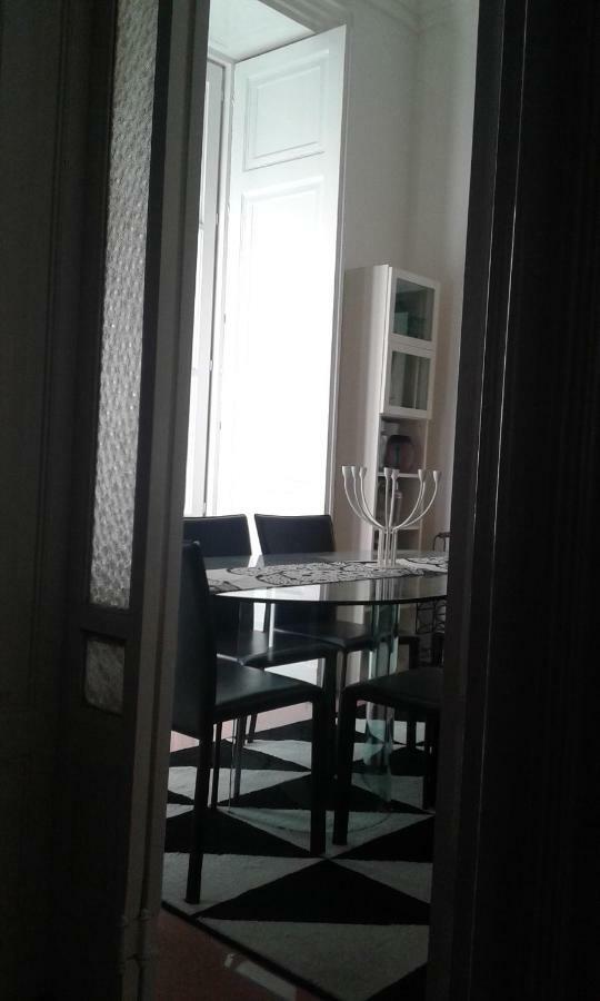 Suite Il Letto Sotto Il Tetto Catânia Exterior foto