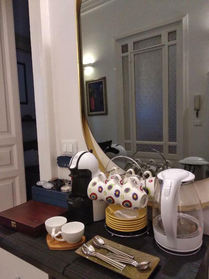 Suite Il Letto Sotto Il Tetto Catânia Exterior foto